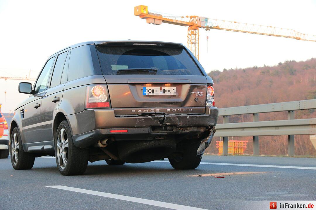 Autos kollidieren auf A73 bei Breitengüßbach