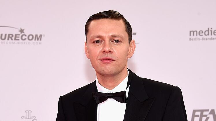 2015 geh&ouml;rte Christian Friedel beim Deutschen Filmpreis zu den G&auml;sten und Nominierten, dieses Jahr f&uuml;hrt er als Moderator durch die Verleihung.