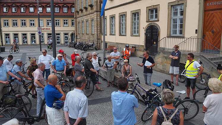 Bamberg: St&auml;dtebauf&ouml;rderung auf der Spur - "Bamberg on tour" besucht Schloss Geyersw&ouml;rth und mehr