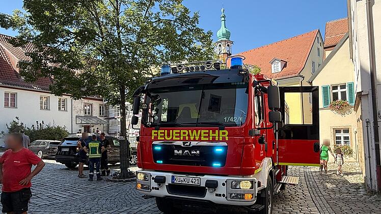Rauch &uuml;ber Kulmbacher Innenstadt wegen Brand auf Baustelle