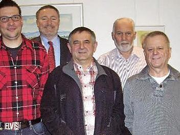 Bei der Blutspenderehrung (von links): Boris Friedel, Udo Döhler Günther Morgenthum, Ronald Friedel und Wolfgang Günther. Foto: Lothar Weidner