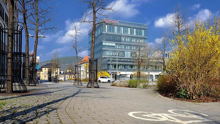 Der Geh- und Radweg vor dem Einkaufszentrum "Fritz" - menschenleer Foto: privat