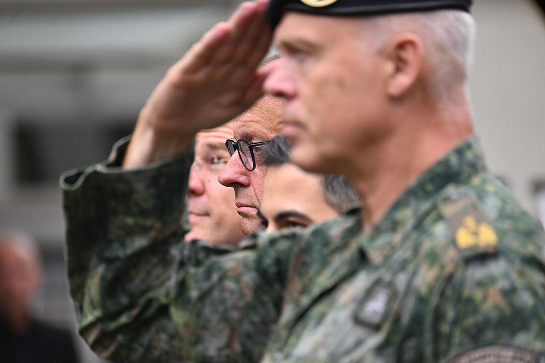 Bundeskanzler Merz besucht Deutsch-Niederl&auml;ndisches Corps