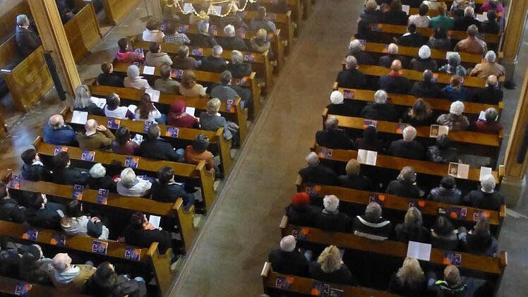 23. November 2014: ZDF-Liveübertragung des Fernsehgottesdienstes aus der Erlöserkirche in Bad Kissingen.