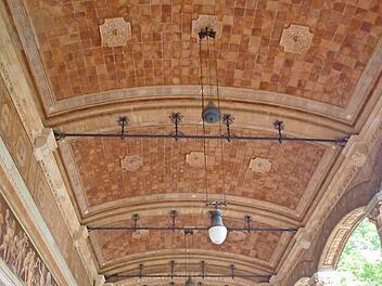An der historischen Trinkhalle von Baden-Baden. Fotos: Edgar Bartl