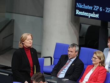 Bundestag -  Rentenpaket