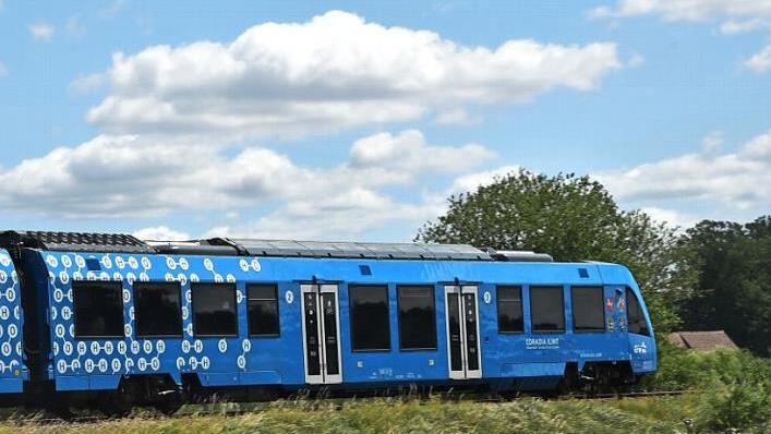 Die Mobilit&auml;t in und f&uuml;r Herzogenaurach spielt auch in der Zukunft eine wichtige Rolle. Wenn die Stub ein wasserbetriebener Zug wie der "Coradia iLint" ist, der im Juli in Oberfranken getestet wurde, k&ouml;nnten zwei Wahlkampfpunkte gemeinsam erledigt werden.  Foto: Archiv/J&uuml;rgen &Ouml;hrlein