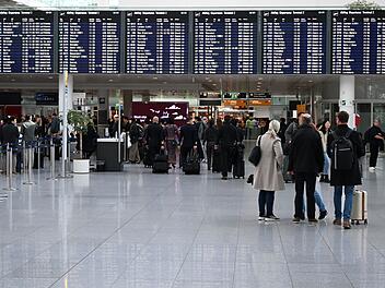 Flughafen München stellt wegen möglicher Drohnen Betrieb ein