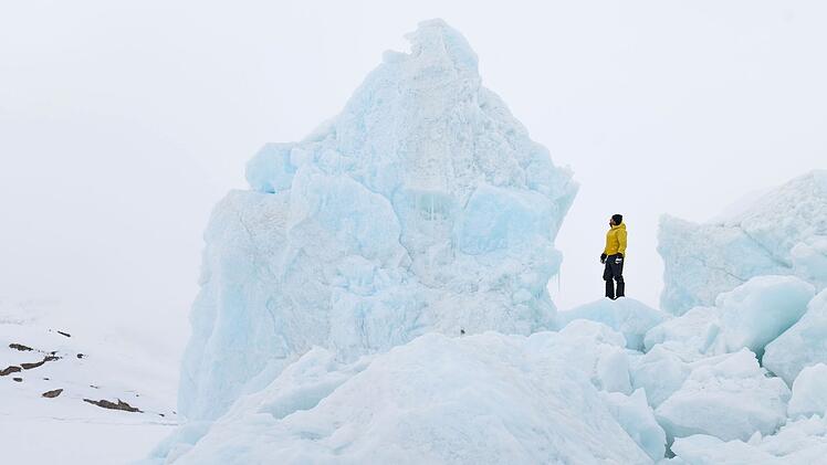 Die Arktis ist weitaus mehr als nur ein Niemandsland, wie zahlreiche Polarforscher im Film zeigen.