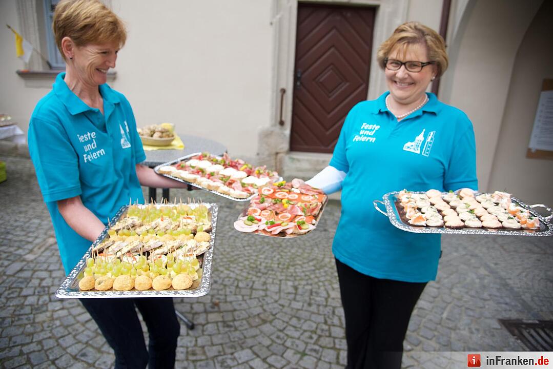 Nach einjähriger Kirchensanierung: Hannberg feiert die Wiedereröffnung der Wehrkirche der Pfarrei Geburt Mariens Hannberg