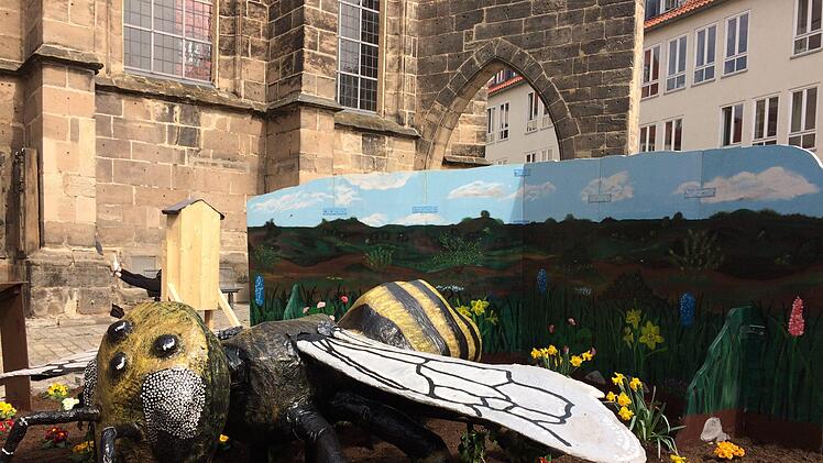 Miit ihrem "Bienen-Brunnen" an der Morizkirche gewannen die Mädchen und Jungs der Heinrich-Schaumberger-Schule den ersten Preis.Foto: Oliver Schmidt