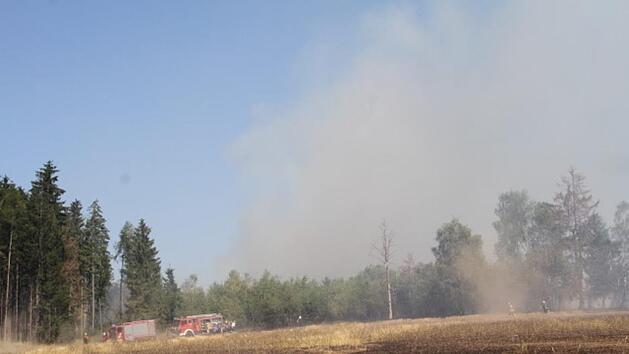 Im Landkreis Kulmbach brannten zehn bis 15 Hektar Land. Foto: Sonny Adam