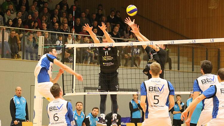 Impressionen vom Heimspielsieg der Hammelburg Volleys über den SSC Karlsruhe.Sebastian Schmitt