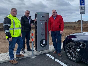 Unterpleichfeld: Ladestation für E-Autos installiert - mit Ökostrom