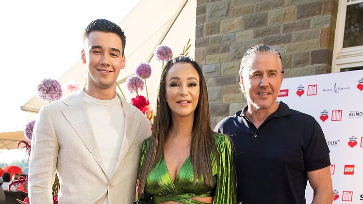Familie ist für ihn das Wichtigste: Diego Pooth, links, mit seinen Eltern Verona und Franjo Pooth.