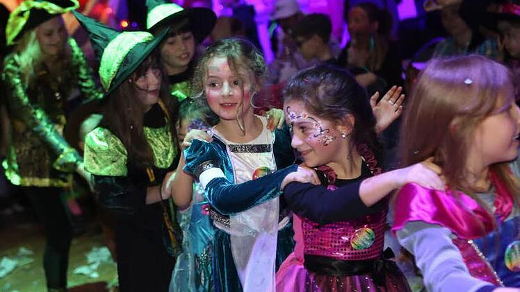 Impressionen vom Kulmbacher Kinderfasching in der Dr.-Stammberger-Halle Foto: Barbara Herbst