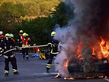 &Uuml;bung der N&uuml;dlinger Feuerwehr in den sogenannten Serpentinen. Mit dabei: Die Wehren aus Haard und Aschach. Steffen H&uuml;mmler