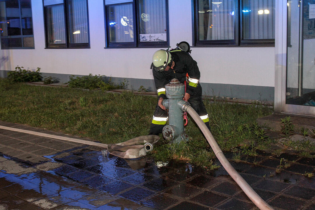Werkstatt in Nürnberger Autohaus brannte