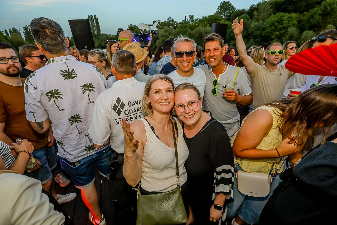 Auf drei Decks wurde richtig gefeiert!