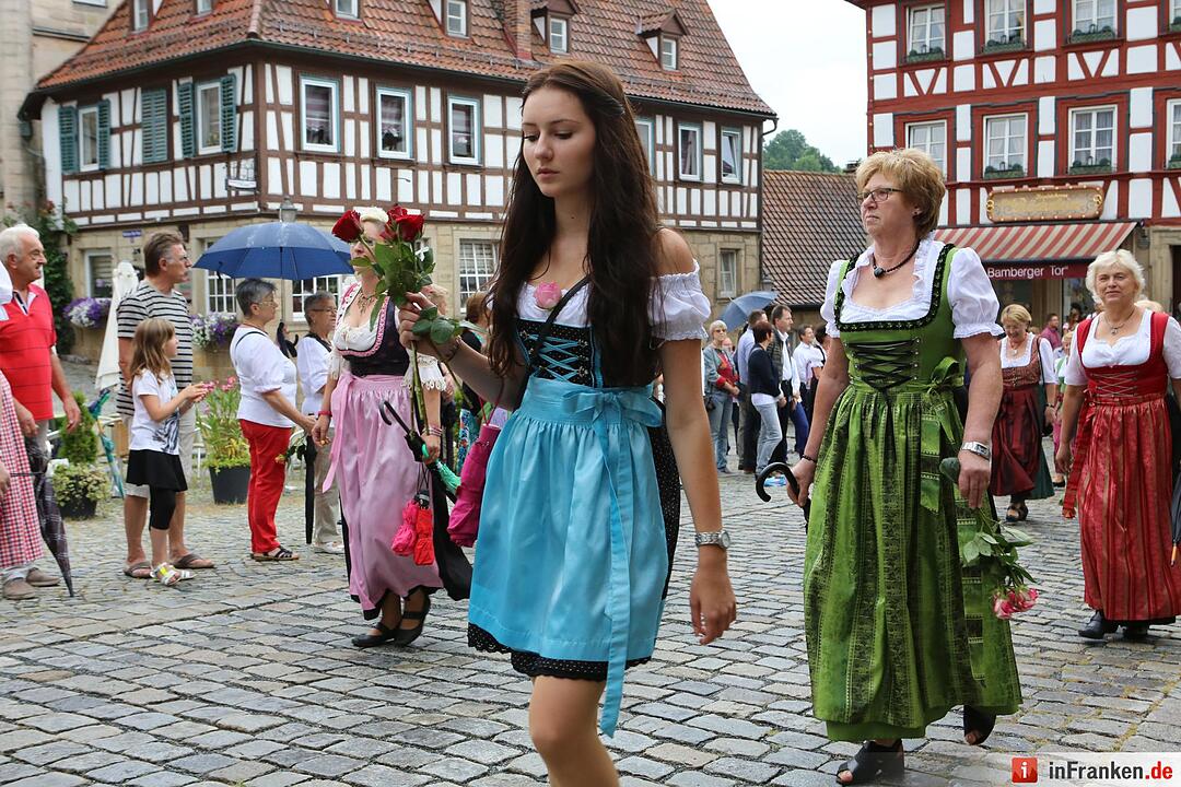 Kronacher Freischießen: Schützenauszug