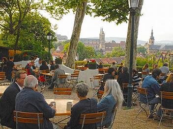 Was gibt's in Franken Schöneres, als Sommerabende auf einem Keller zu verbringen? Foto: Ronald Rinklef