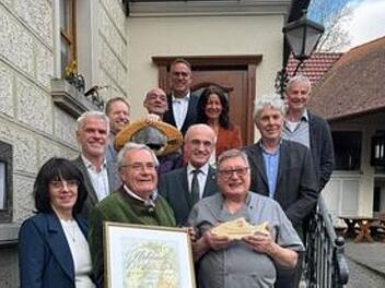 Theinheim: "Oscar der Fischgastronomie" f&uuml;r Gasthof "Zum Gr&uuml;nen Baum"