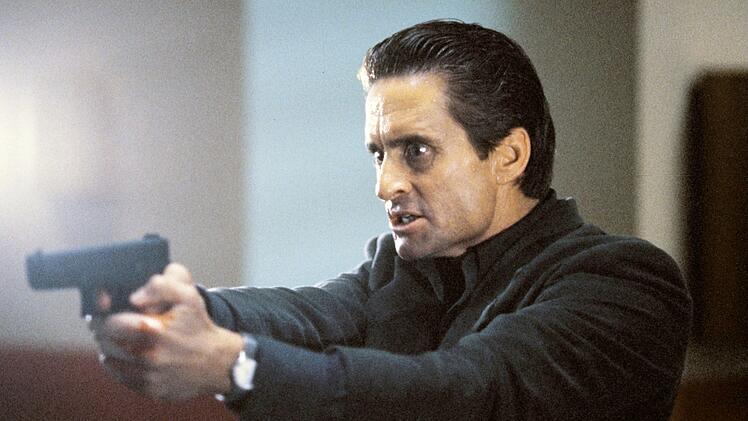 Detective Nick Curran (Michael Douglas, ein notorisch &uuml;belgelaunter Polizist, der seine besten Tage hinter sich hat, soll einen r&auml;tselhaften Mordfall aufkl&auml;ren.