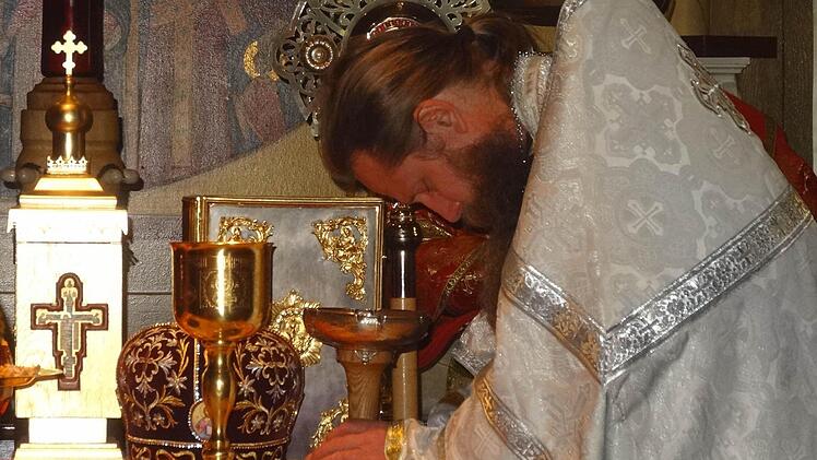Orthodoxer Gottesdienst in Bischofsheim. Foto: Marion Eckert