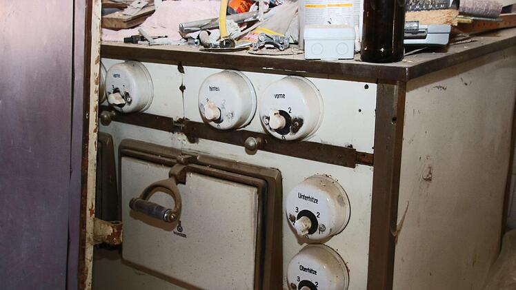 Seit 1920 gab es im Schloss Strom - und einen großen Elektroherd.Foto: Katrin Geyer