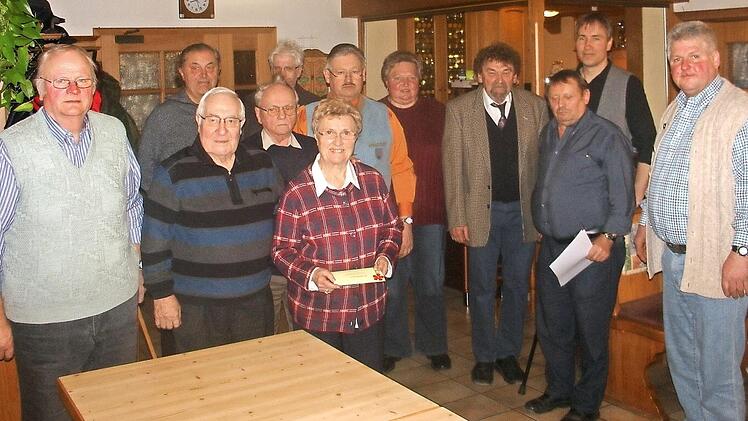 Die geehrten Mitglieder des OGV Wiesen Foto: privat