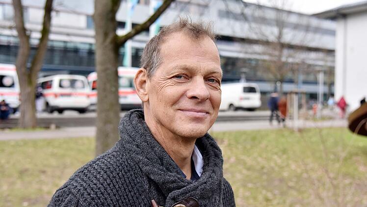 Klnikum Erlangen: Doppelte Organspende beendet langjährige Leidensgeschichte