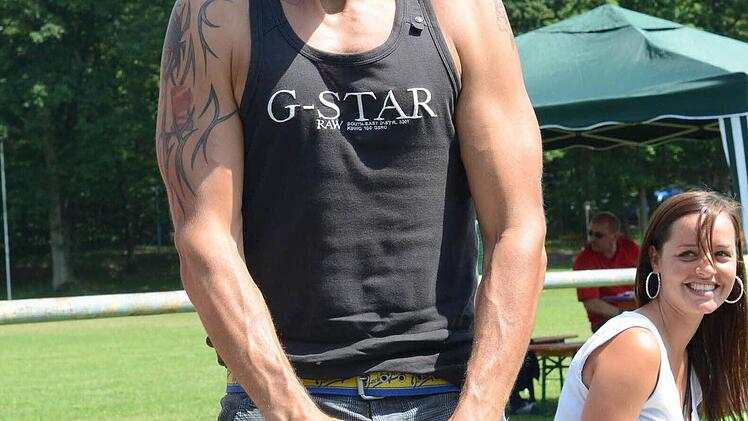 "Angespannt" am Spielfeldrand.