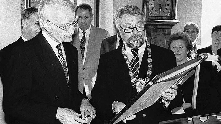 ...mit Ministerpräsident Stoiber... Fotos: Archiv/Bartl/Mäuser