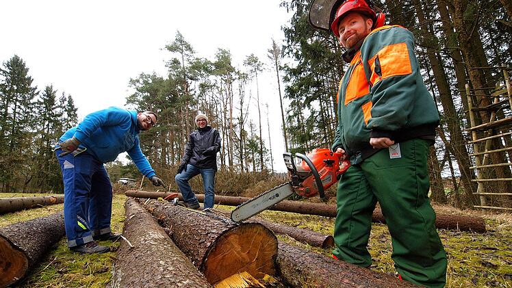 Stellen sich in den Dienst einer guten Sache: Rene Kienzle, Jens Hertel und Harry Baer. Foto: Klaus Rössner