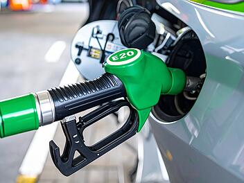 Tanken, Sprit, Tankstelle, E20