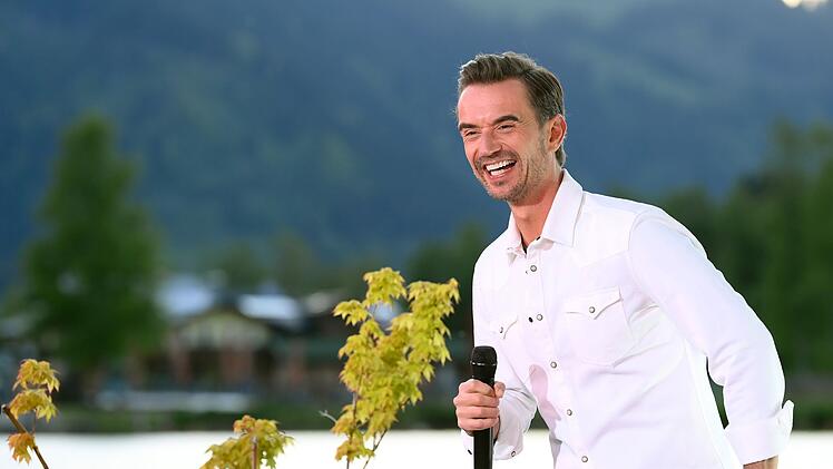 Die Freiluftshow mit Florian Silbereisen steigt im Sportstadion von Kitzbühel.