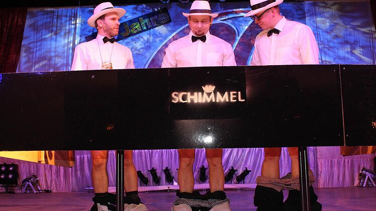 Am Piano zeigten Steffen Habel, Matthias Braun und Björn Kirsten vollen Körpereinsatz.