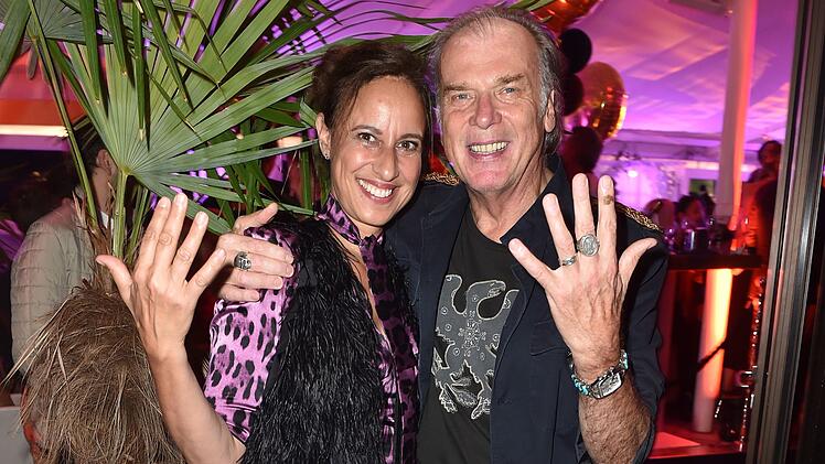 Seit über 30 Jahren sind Wolfgang Fierek und seine Faru Djamila verheiratet.