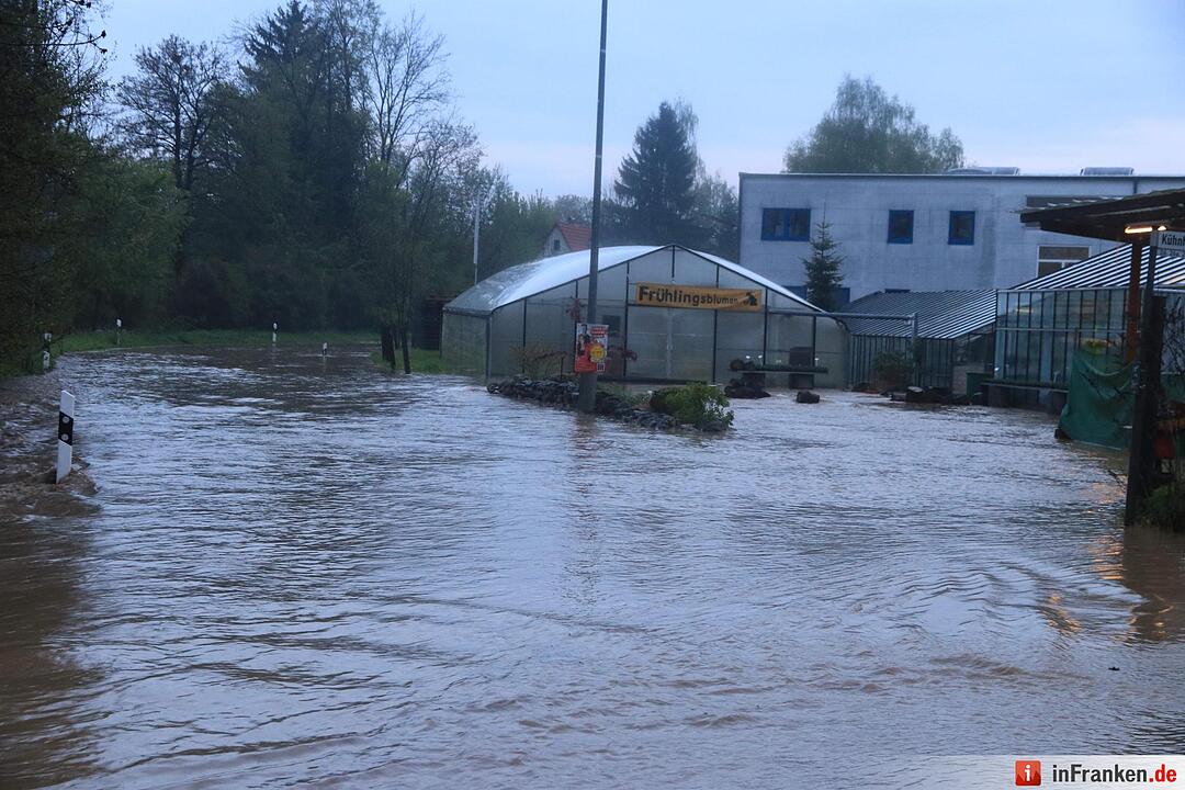 Land unter in Mittelfranken: Massive Regenmengen treffen das Nürnberger Land