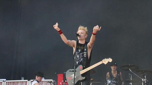 Sum 41 auf der Zeppelinstage bei Rock im Park. Fotos: Annika Seidel