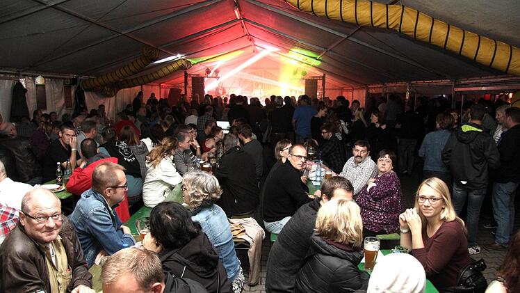 Impressionen von der Bucher Kerwa Richard Sänger