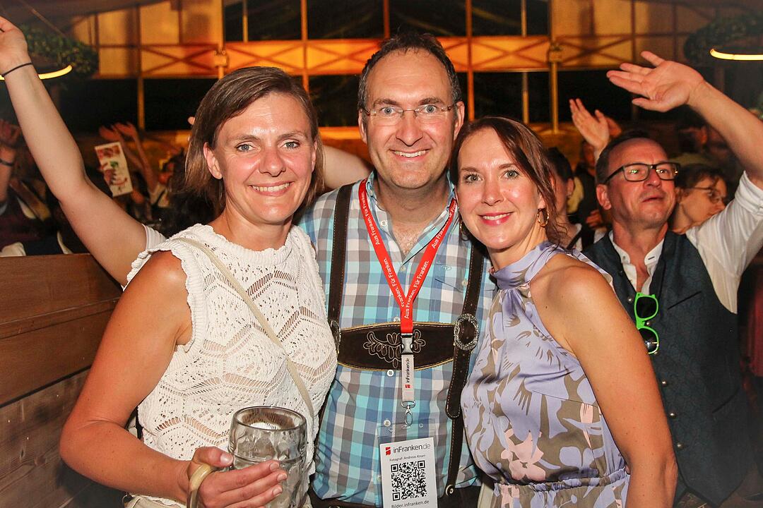 Frontal Party Pur feierte ihre Premiere bei der Bierwoche.