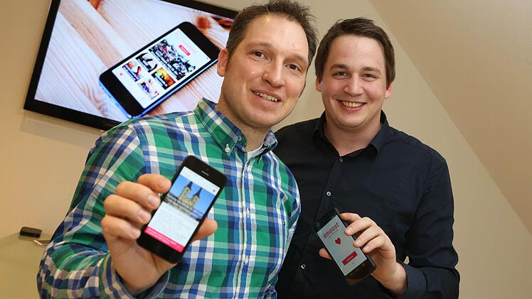 Rainer Rother (links) und Thomas Helmrich haben eine App entwickelt, mit der Helfen einfacher werden soll.  Foto: Barbara Herbst
