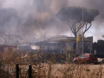 Explosion an Tankstelle in Rom - Mehrere Verletzte