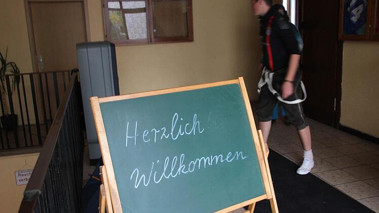 Das letzte Mal herzlich Willkommen heißt es am 11. Oktober in der Eintracht-Gaststätte. Foto: Sebastian Martin