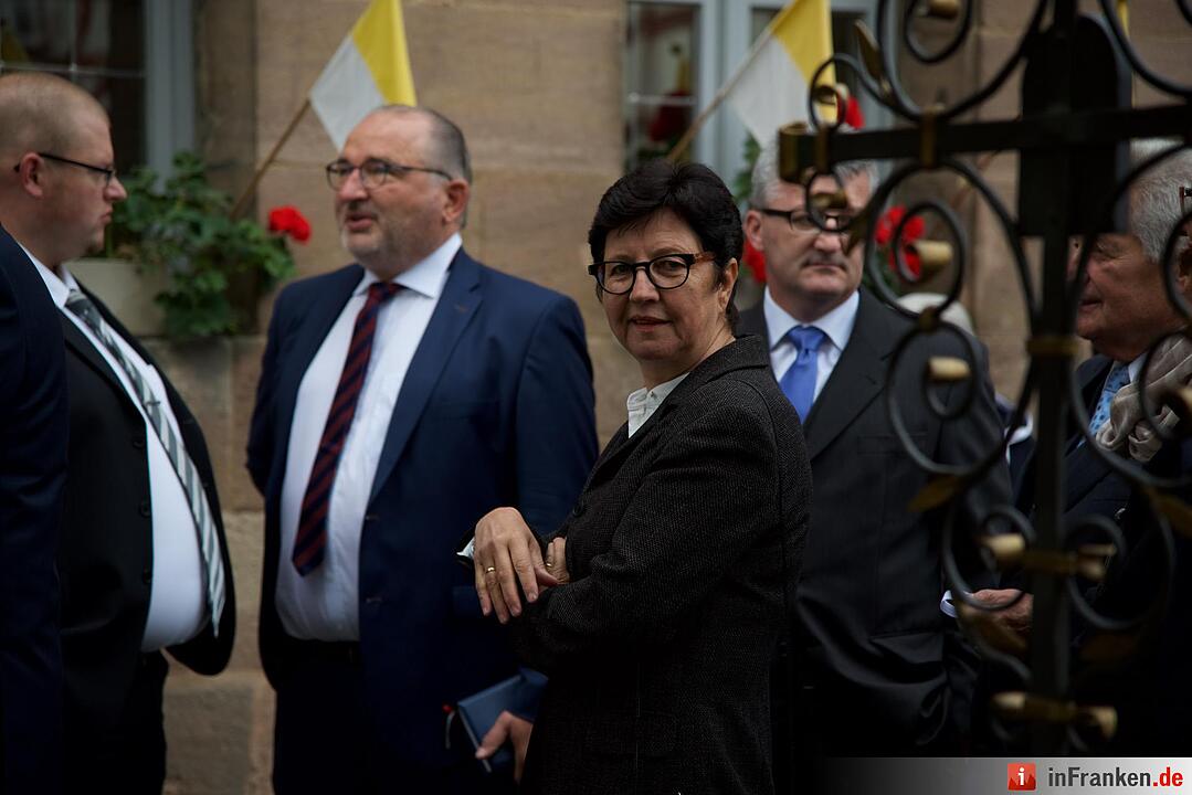 Nach einjähriger Kirchensanierung: Hannberg feiert die Wiedereröffnung der Wehrkirche der Pfarrei Geburt Mariens Hannberg