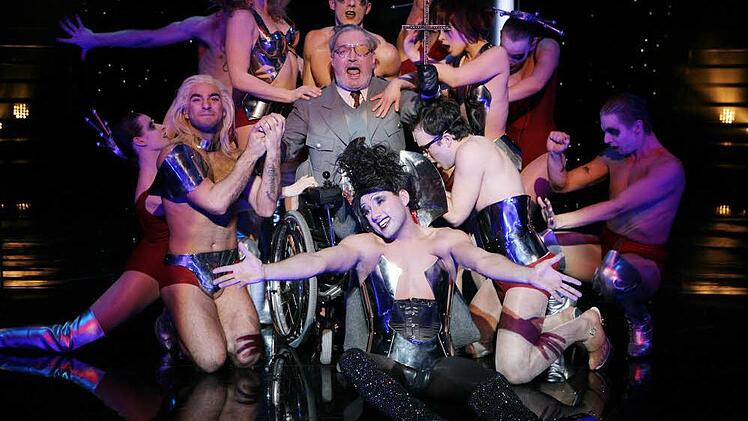 Marco Steeger mit Ensemble