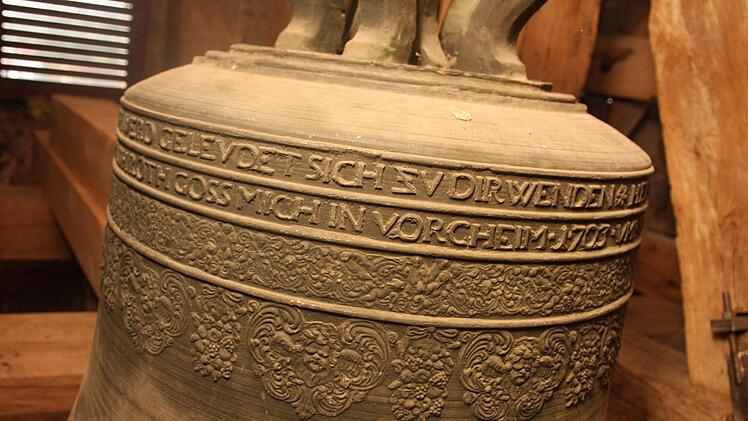 Diese Leutenbacher Glocke ist im Jahr 1703 gegossen worden. Fotos: Galster
