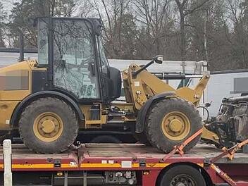 Erlangen: Polizei stoppt Schwertransport - Vorgehen sorgt für heftige Debatte im Netz