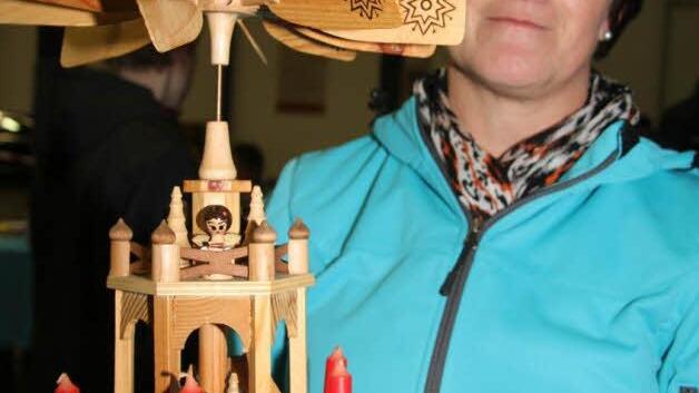 Weihnachtliches auf dem Lions-Flohmarkt in Kulmbach Foto: Sonja Adam